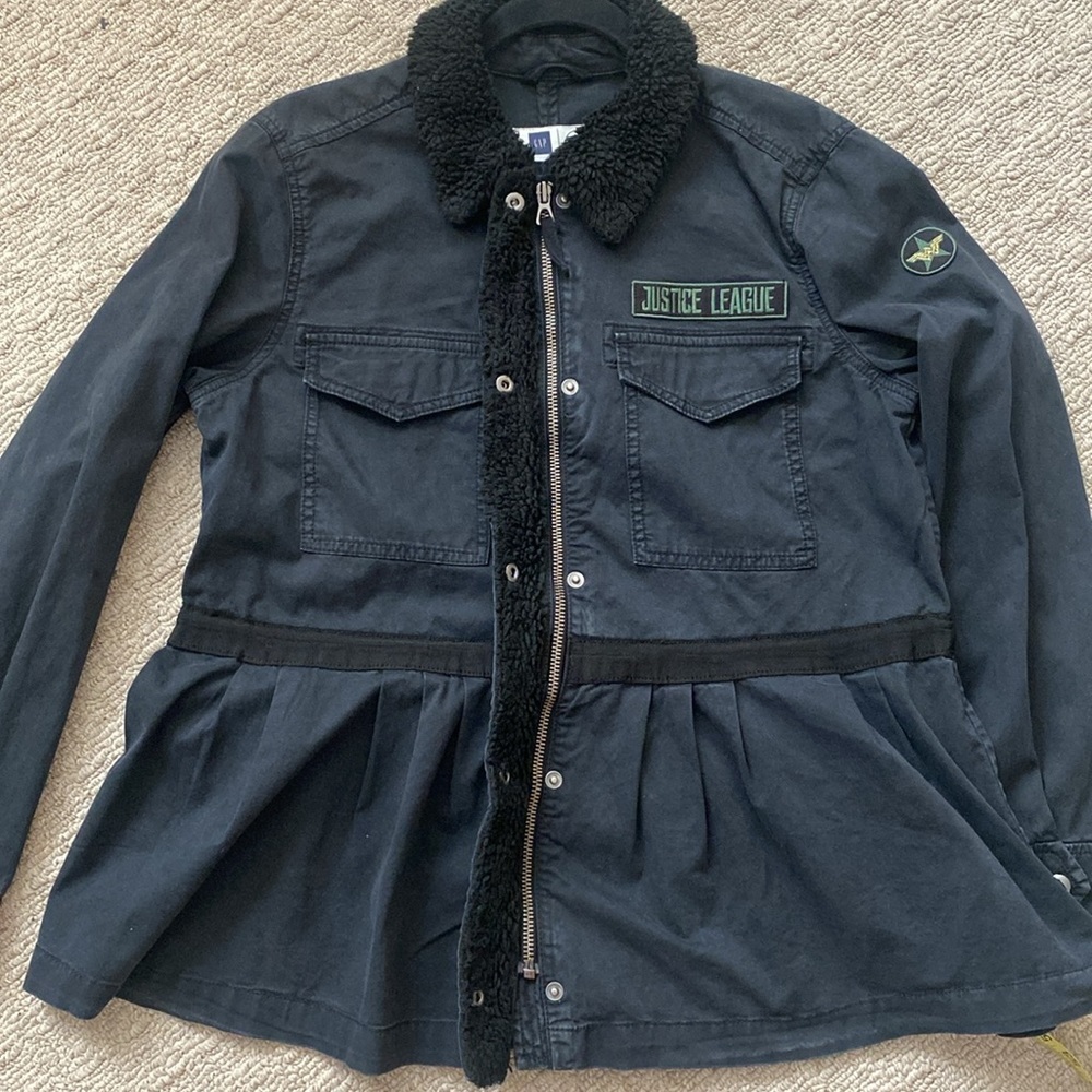 Gap x DC Comics Wonder Woman Justice League Sherpa Lined Utility Jacket Medium - Picture 10 of 16